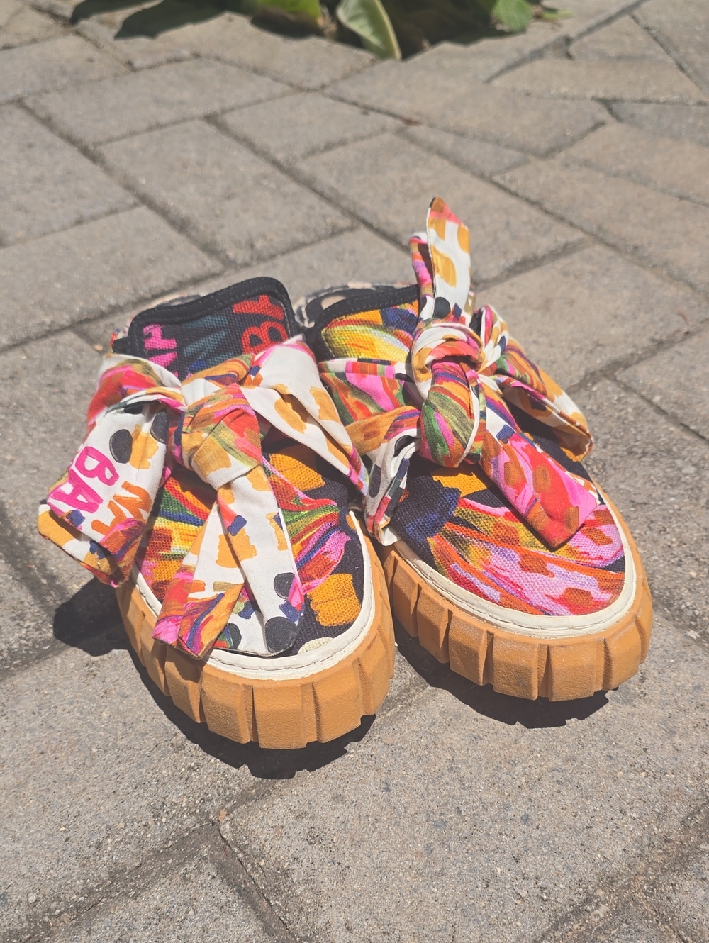 Farm Rio By Anthropologie Size 37/7 Slides - Picture 3 of 6